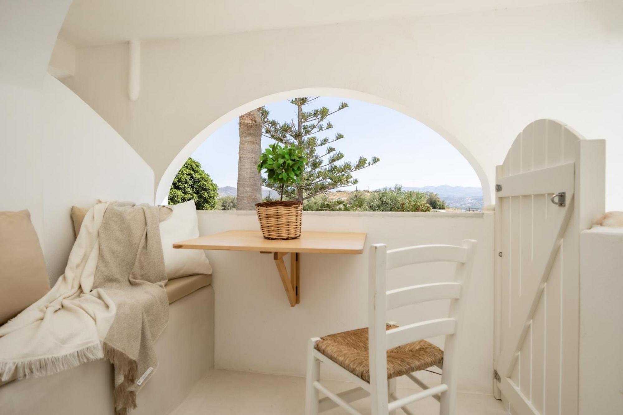 Thea Suites Naxos Agios Prokopios  Exterior photo