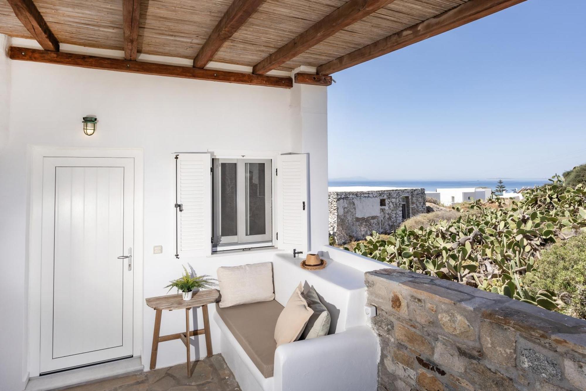 Thea Suites Naxos Agios Prokopios  Exterior photo
