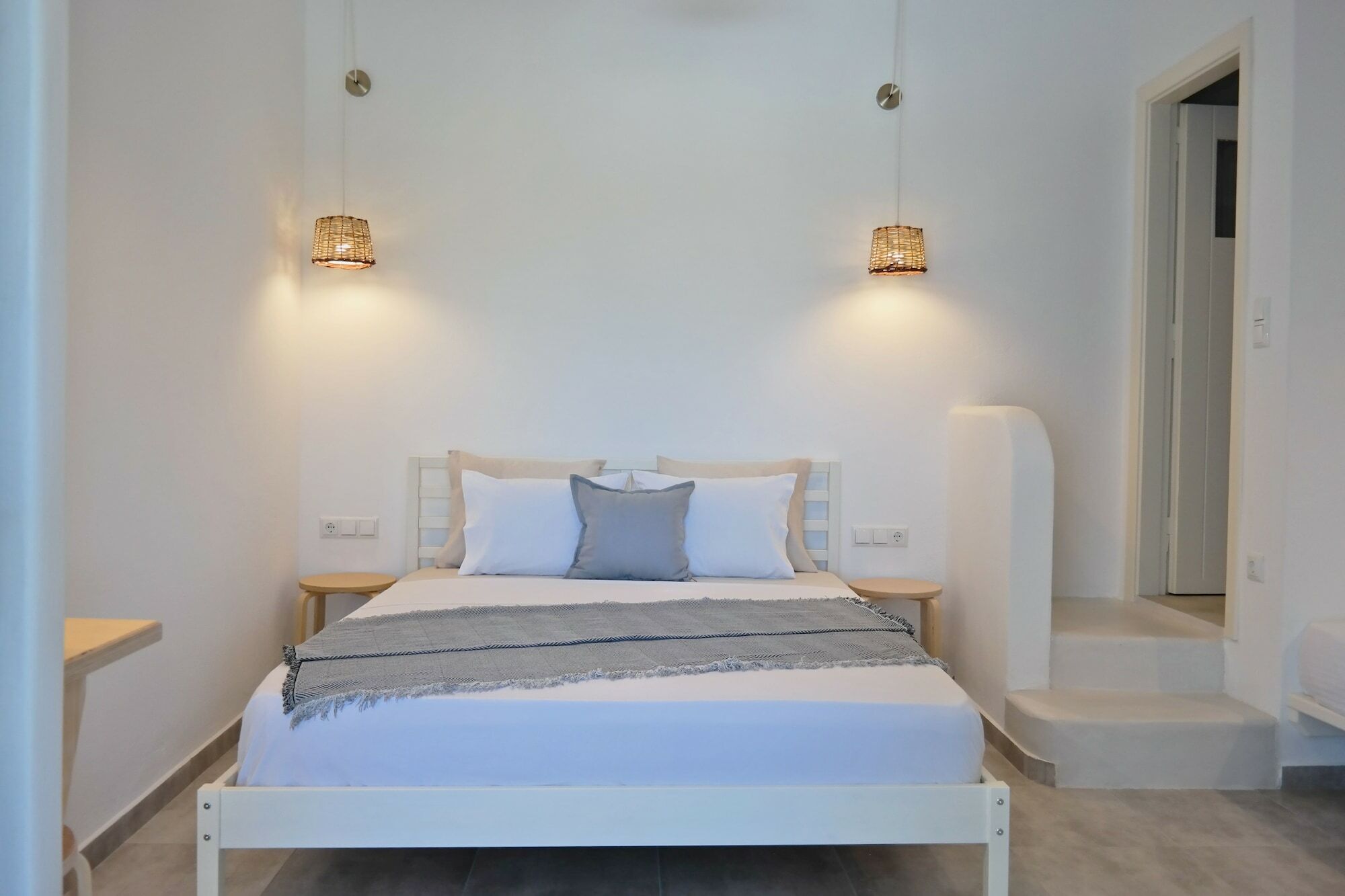 Thea Suites Naxos Agios Prokopios  Exterior photo